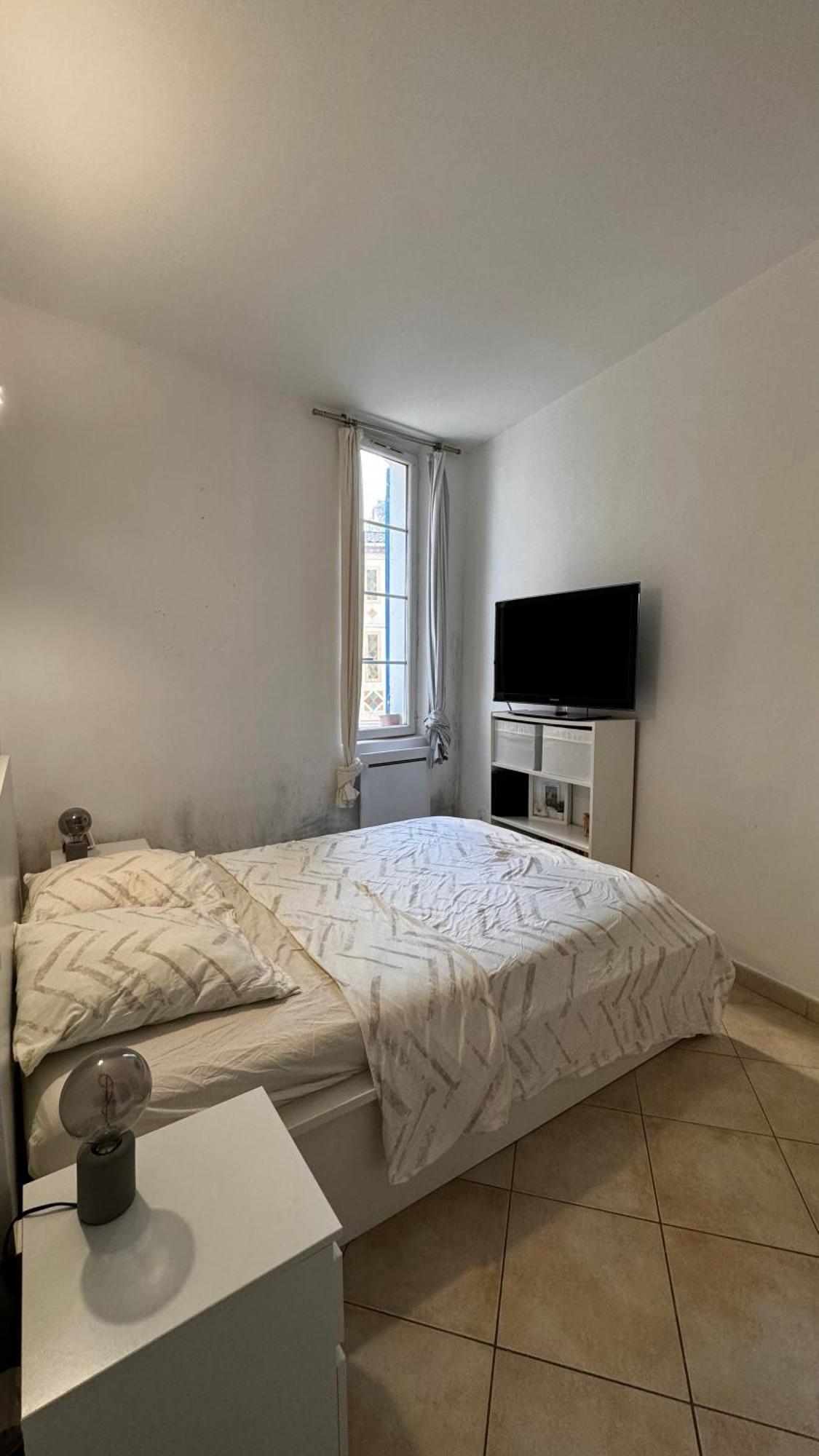 Fabuleux Logement Le Beausset Bagian luar foto